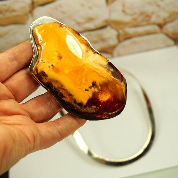 SUPER RARE Butterscotch Amber and 925 Silver Heavy Pendant with Wide Omega Wire - Picture 2 of 10